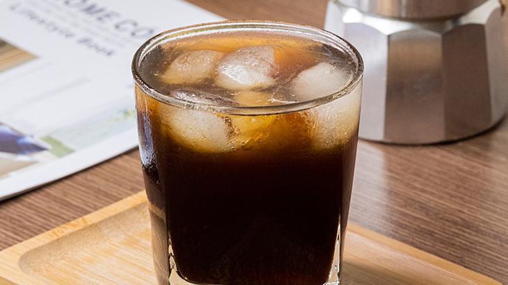 Ne süt ne şeker, lezzeti baharattan Kahveye kaşığın ucu kadar atınca tatlandırıyor