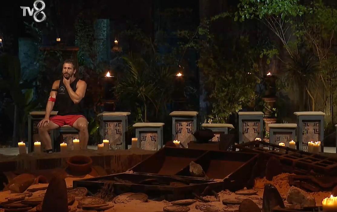 Survivorda acil durum konseyi toplandı Adem Kılıççının cezası belli oldu