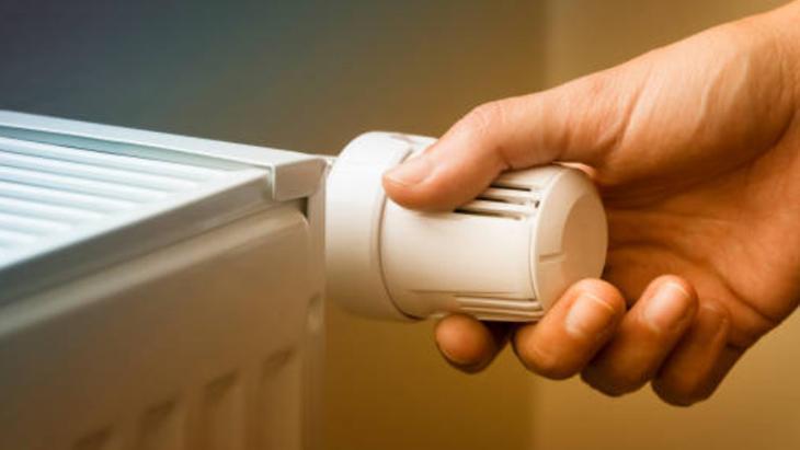 5 dakikada tüm ev hamam gibi oluyor 800 liraya ısıyı petekten odalara yayıyor