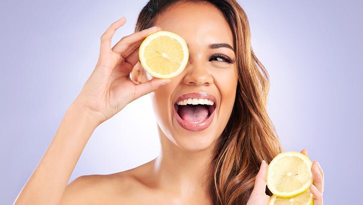 Her saç sorununa tek ürün 1 dilim limondan gelen mucize Her saç sorununa tek ürün 1 dilim limondan gelen mucize