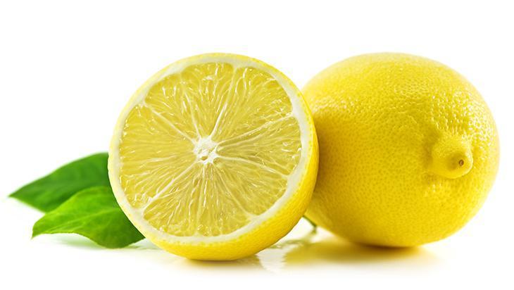 Her saç sorununa tek ürün 1 dilim limondan gelen mucize Her saç sorununa tek ürün 1 dilim limondan gelen mucize