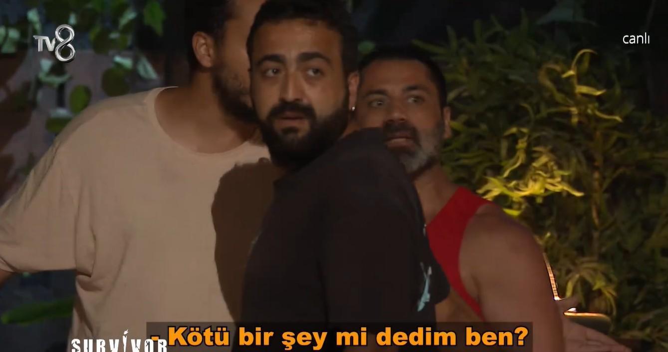 ORTALIK BİR ANDA GERİLDİ ORTALIK BİR ANDA GERİLDİ
