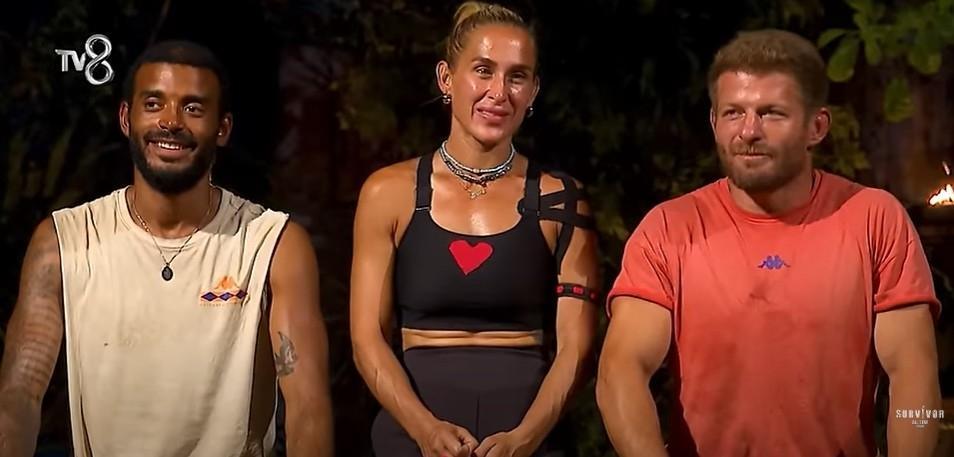 Survivorda böylesi görülmedi Acun Ilıcalı sıra dışı olayı ilk kez konseyde açıkladı