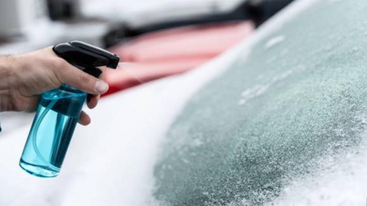 BUZ ÇÖZÜCÜ SPREY KULLANIN