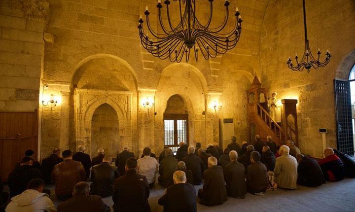 BERAT KANDİLİNDE HANGİ İBADETLER YAPILIR