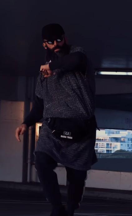 Survivor şampiyonu Turabiyi durdurabilene aşk olsun Arabesk türkü derken şimdi de rap söyledi