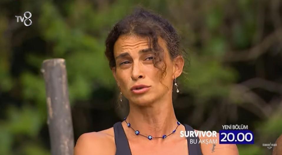 Survivorda Pınar ve Sema kavgasında ikinci raunt Tartışmaya Hikmet de dahil oldu