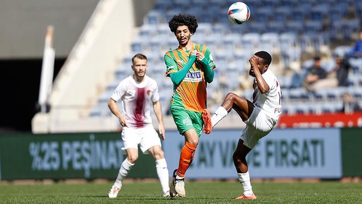 Hatayspor - Alanyaspor maçından kareler