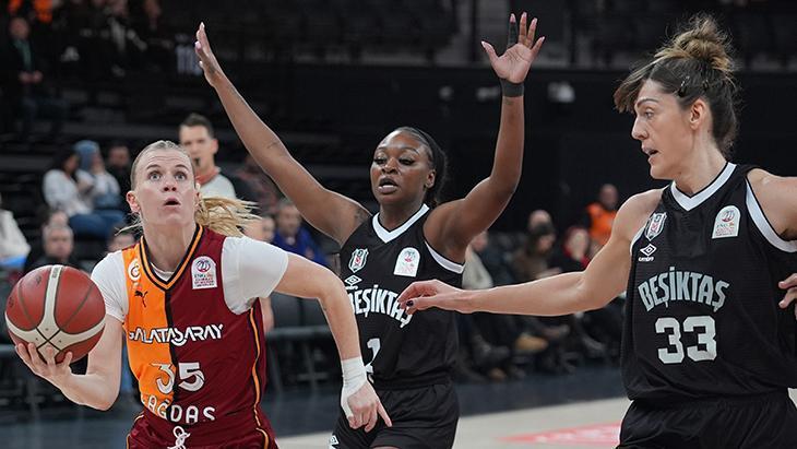 Galatasaray Çağdaş Faktoring - Beşiktaş maçından kareler