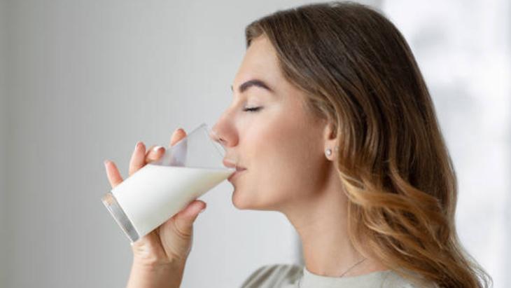 LAKTOZ VE LAKTOZ İNTOLERANSI NEDİR LAKTOZ VE LAKTOZ İNTOLERANSI NEDİR