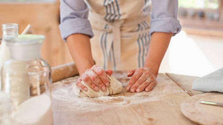 Su yerine ekmeğe katınca 20 gün taze kalıyor Kendinden aromalı, ağızda dağılacak