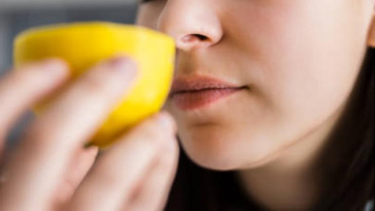 LİMON KOKUSU TANSİYONU DENGELİYOR