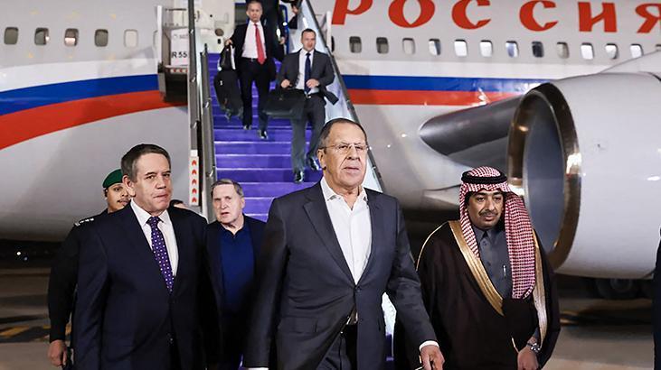 Riyadda 4,5 saatlik zirve sona erdi Zirveden görüntüler Riyadda 4,5 saatlik zirve sona erdi Zirveden görüntüler