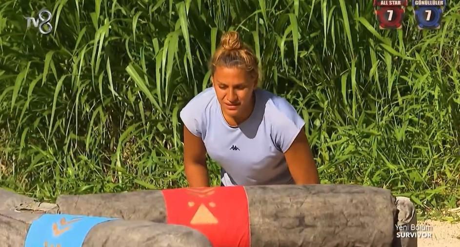 Dokunulmazlık kraliçesi Survivor Almedanın bileği bükülmüyor Performansıyla zirveye oturdu