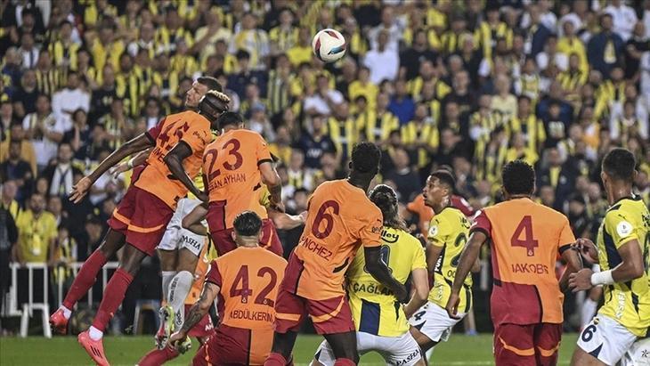 GALATASARAYDA 3 OYUNCU EKSİK