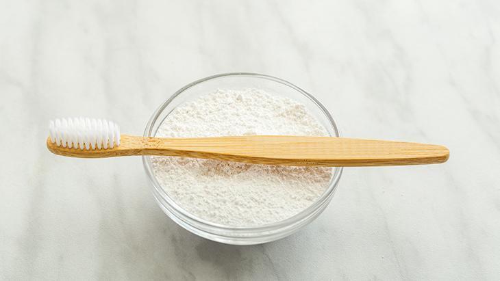 Diş etlerinde sorunlara yol açabilir