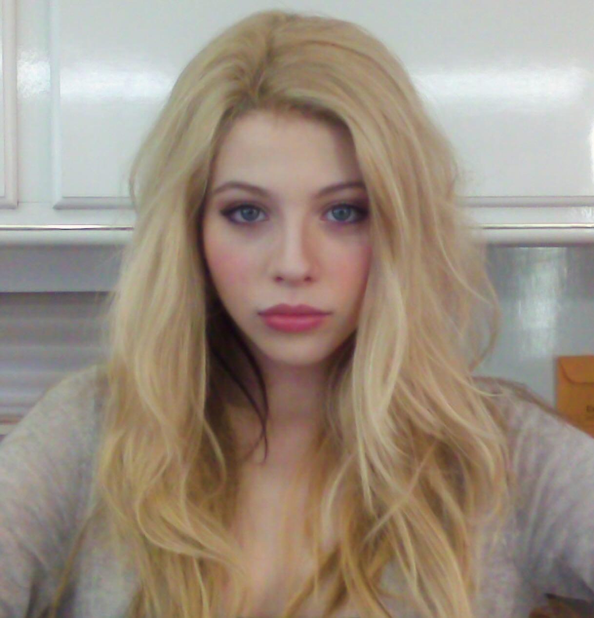MICHELLE TRACHTENBERG KİMDİR