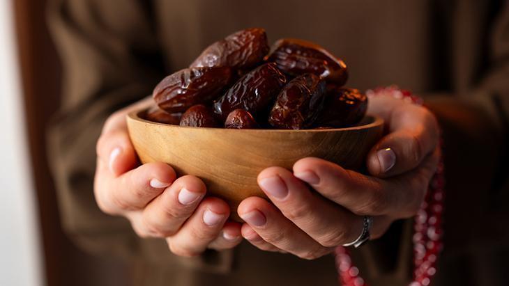 İftar sofrasında hurma neden önemli