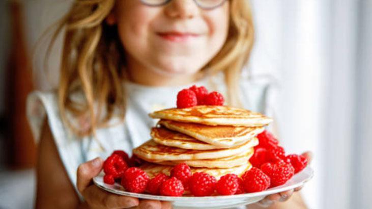 Krep hamuru yırtılıyorsa tek çaresi var Bilmeyen su ekliyor, dökünce yumuşacık