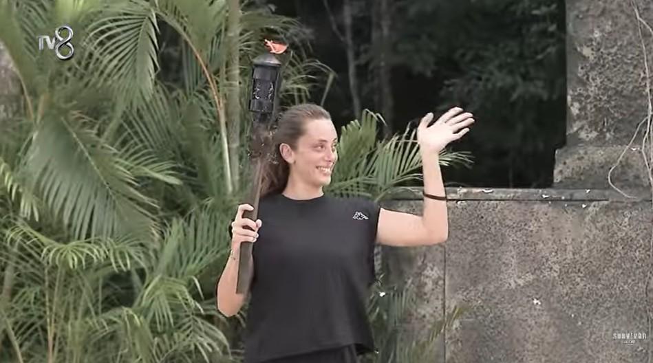 Survivorda Senem Genç elendi, Pınar Saka gözyaşlarına boğuldu