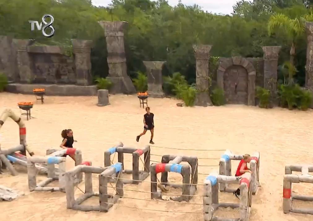 Survivorda Senem Genç elendi, Pınar Saka gözyaşlarına boğuldu