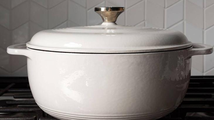 Emayeyi tencere, tavayı mahveden hata Böyle ısıtınca yıllarca yıpranmıyor