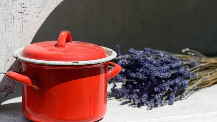 Emayeyi tencere, tavayı mahveden hata Böyle ısıtınca yıllarca yıpranmıyor