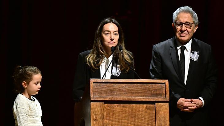 Edip Akbayrama veda Kızı Türkü Akbayram gözyaşlarına boğuldu