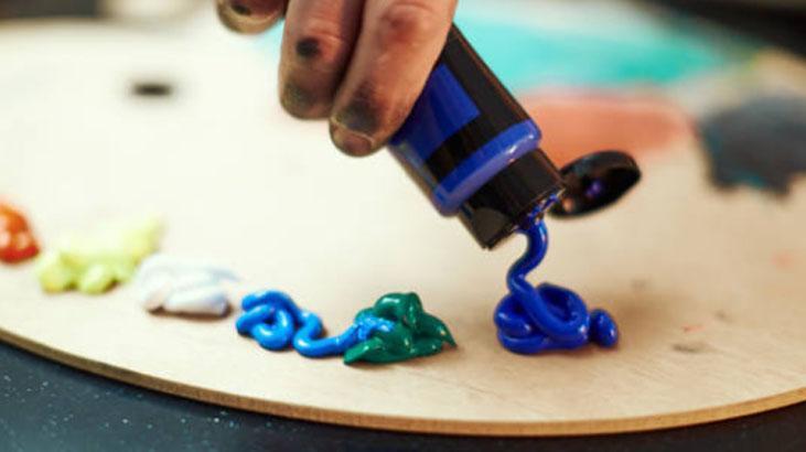 Evde rengarenk mum yapmak çok kolay Anında değişiyor, iş bitiren pastel boya