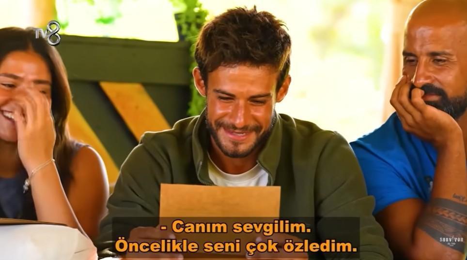 Survivor iletişim ödülünde duygusal anlar Ailelerinden gelen mektuplar yarışmacıları ağlattı