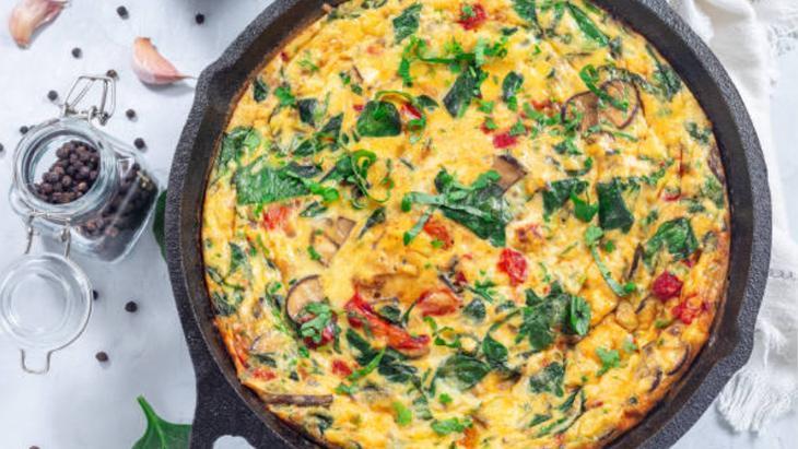 Yufka yok fırın yok Mis gibi tava böreği 20 dakikada hazır: Göz göz olunca kapatın