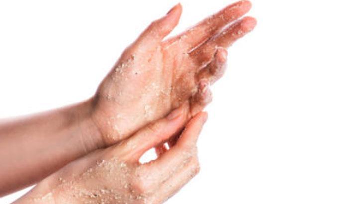 Soğuktan çatlarsa çaresi zeytinyağı-şekerde Pamuğa dönecek, doğal peeling