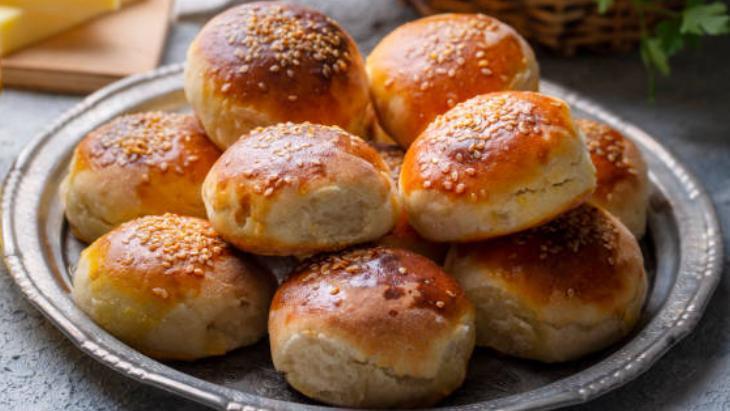 Kokusuyla sahura kaldırıyor Zahmetsiz mayasız poğaça tarifi, 30 dakika yeter