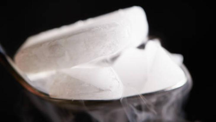 KURU BUZ NERELERDE KULLANILIR KURU BUZ NERELERDE KULLANILIR