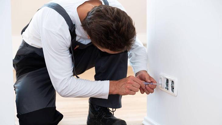 Hepsini aynı anda fişe takınca dayanmıyor Tek cızırtı bile sorun, çözümü var