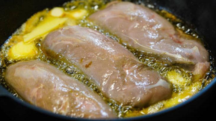 Tereyağlı tavada ciğer Tereyağlı tavada ciğer