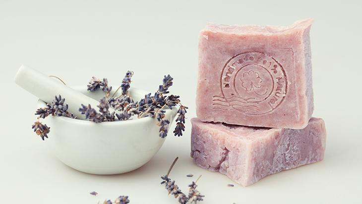 Ne kaşıntı ne leke, hepsi bitecek Mis kokan nem bombası, bulması kolay