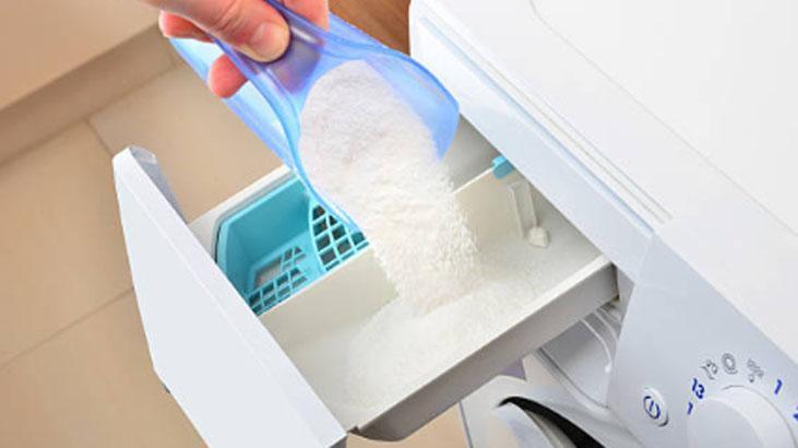 Yanlış yıkanırsa işi bitiyor Deri pantolona tek malzeme yeter, sonuç yumuşacık