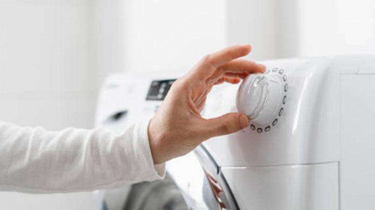 Yanlış yıkanırsa işi bitiyor Deri pantolona tek malzeme yeter, sonuç yumuşacık