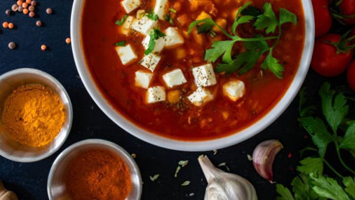 KÖZ DOMATES ÇORBASI KAÇ KALORİDİR KÖZ DOMATES ÇORBASI KAÇ KALORİDİR