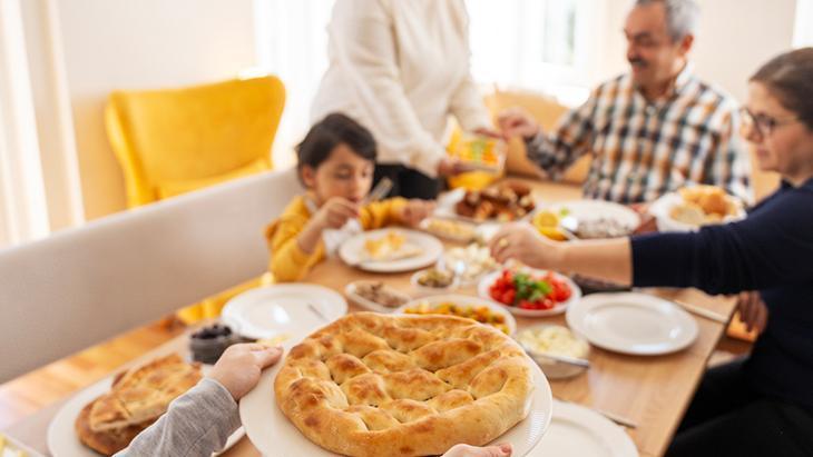 Reflü hastaları oruç kararını doktora danışmalı