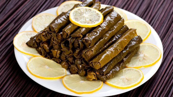 Ağızda dağılan yaprak sarmanın sırrı sodada 1 şişe dökün, parmak yediren tarif Ağızda dağılan yaprak sarmanın sırrı sodada 1 şişe dökün, parmak yediren tarif