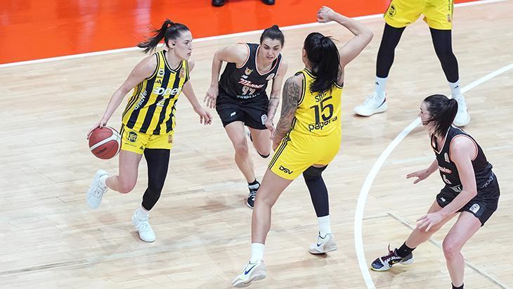 ÇBK Mersin - Fenerbahçe Opet maçından kareler