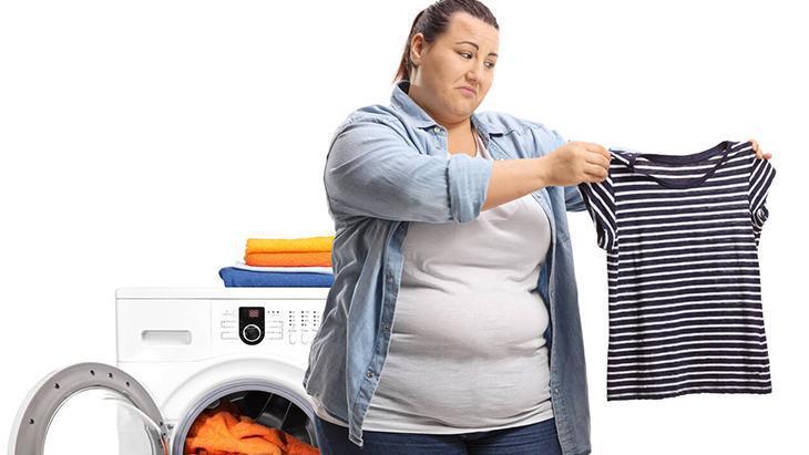 Makinede küçülen kazak eski haline döner mi Çözümü mantar panoda saklı