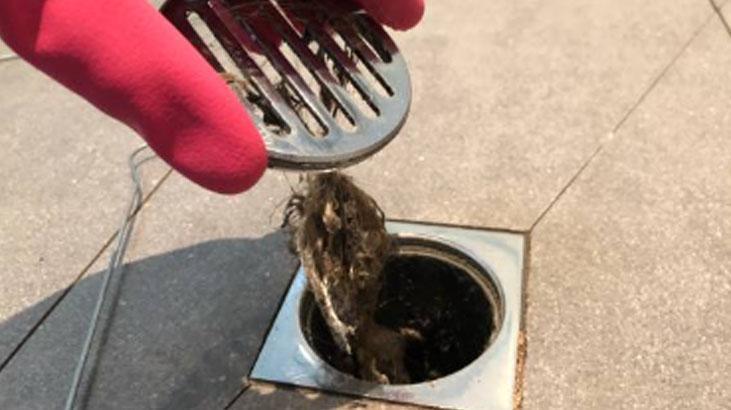 Tıkanan gidere tesisatçı çağırmayın Çaresi buzdolabında saklıymış, herkeste var