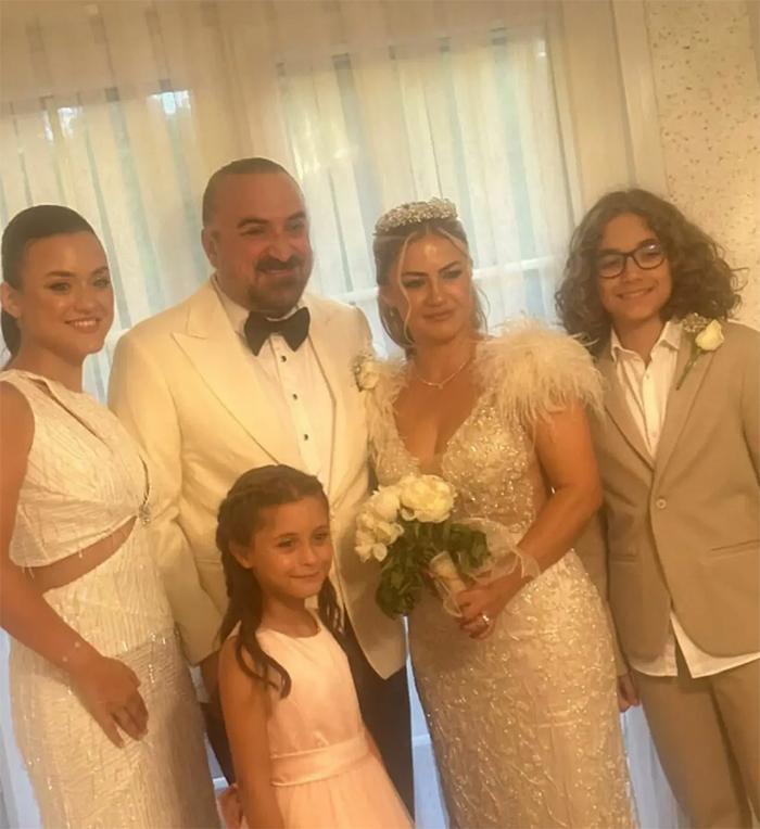 YILLAR SONRA DÜĞÜN YAPTILAR