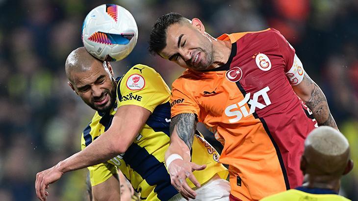 Fenerbahçe - Galatasaray derbisinden kareler