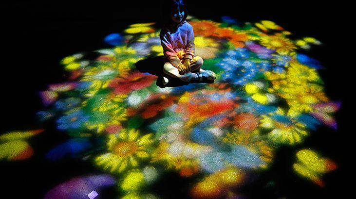 İran’ın başkenti Tahran’da “Işık Festivali” düzenlendi