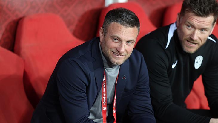 Türkiye - Slovenya maçından kareler