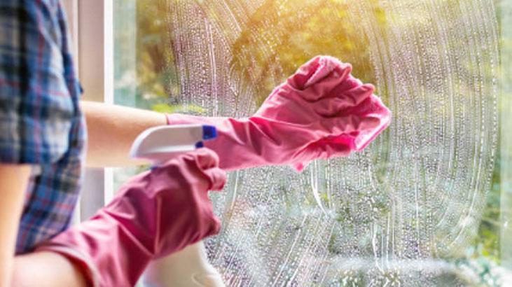 Duşakabindeki kireç lekesi nasıl çıkar